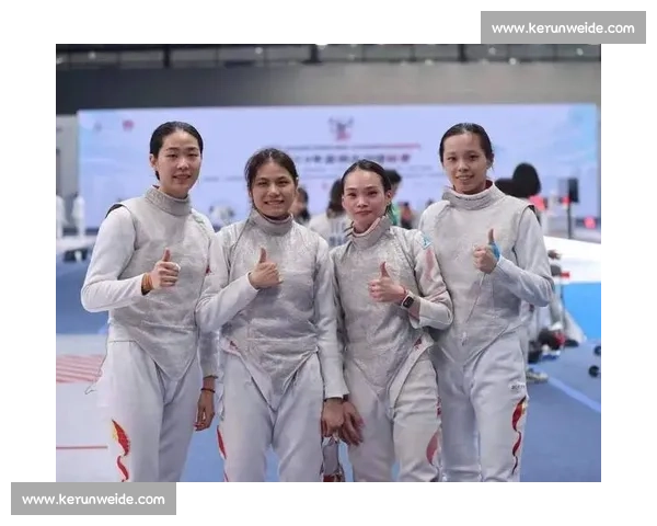 晋江双姝亮剑全国击剑赛场：黄芊芊三连冠 + 陈情缘摘季