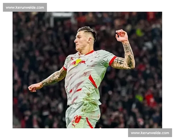 纽卡 8250 万报价被拒，曼联 7500 万锁定谢什科？球员铁心加盟红魔