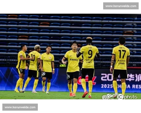 补时双响！费利佩救主 蓉城 2-2 绝平西海岸错失登顶